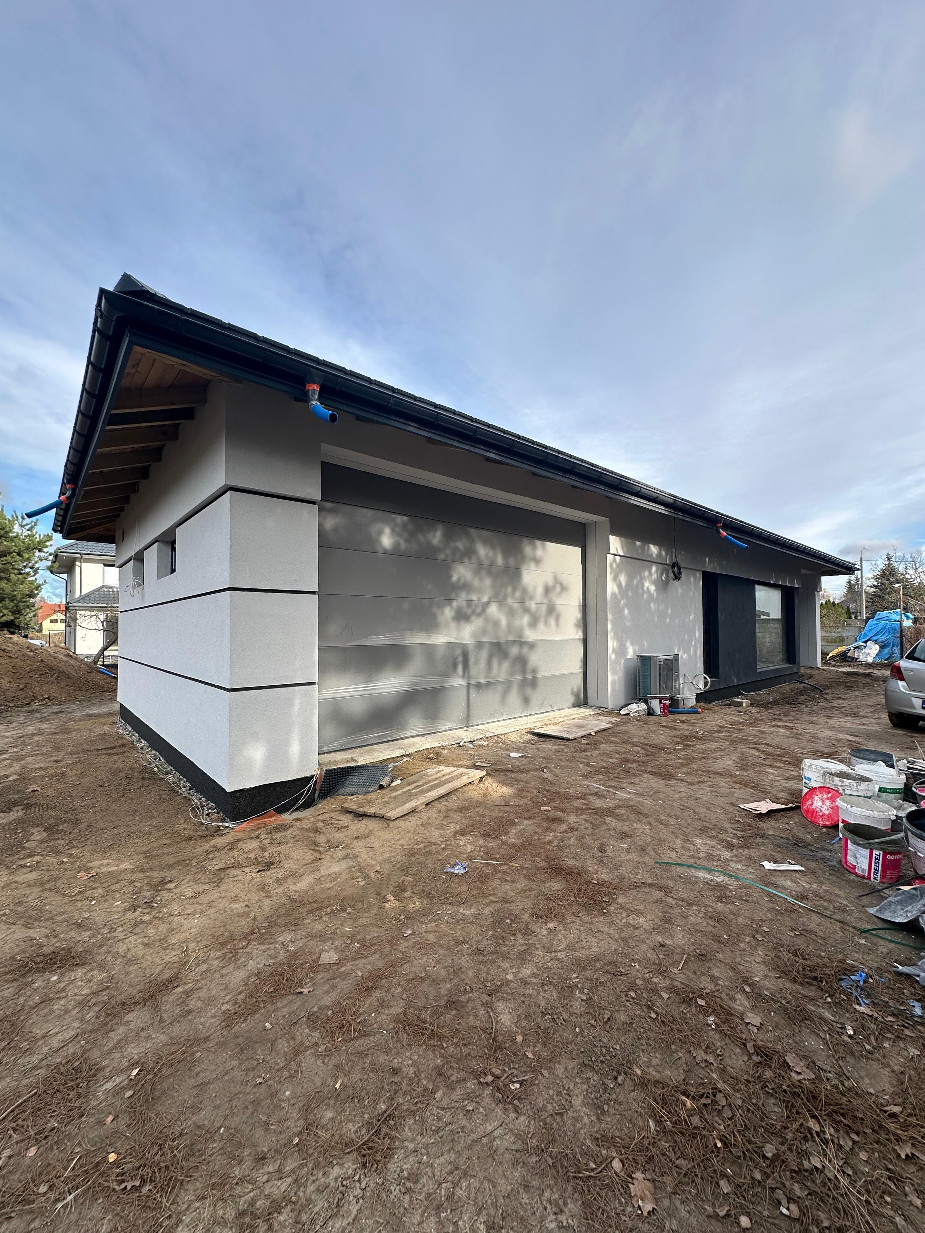 Exterior Media image 9